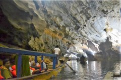47257-Phong Nha Cave