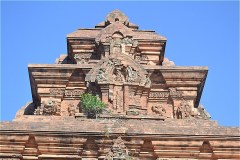 ビンラム塔（Tháp Bình Lâm）
