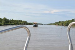 Sông Gành Hào（ガンハオ川）を下る